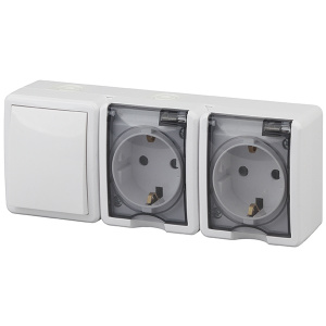 блок розетка 2-я с/з с крышкой +1кл выключатель ip54 белый эра (уп.5шт.) 11-7403-01