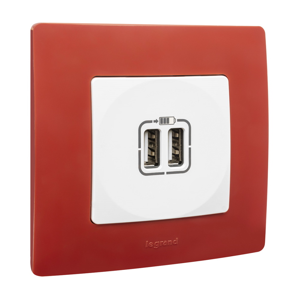 legrand etika зарядное устройство с двумя usb-разьемами 240в/5в 2400ма белый