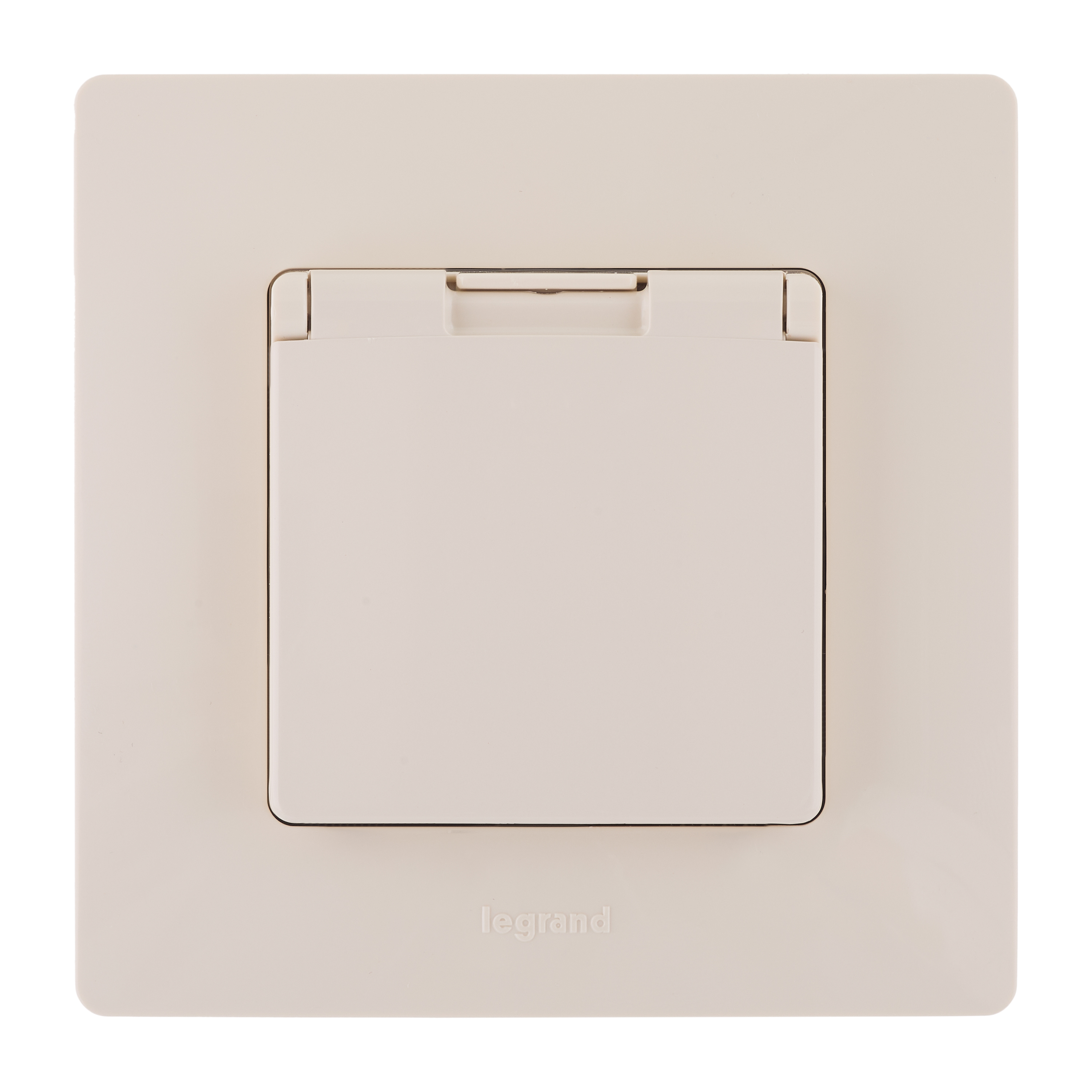 legrand etika розетка 1-я с заземлением с крышкой со шторками ip44 слоновая кость