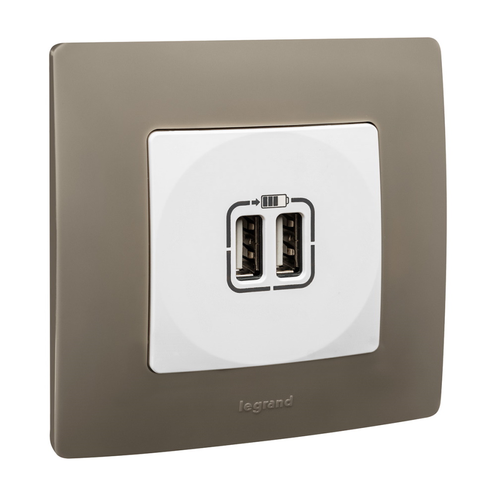 legrand etika зарядное устройство с двумя usb-разьемами 240в/5в 2400ма белый