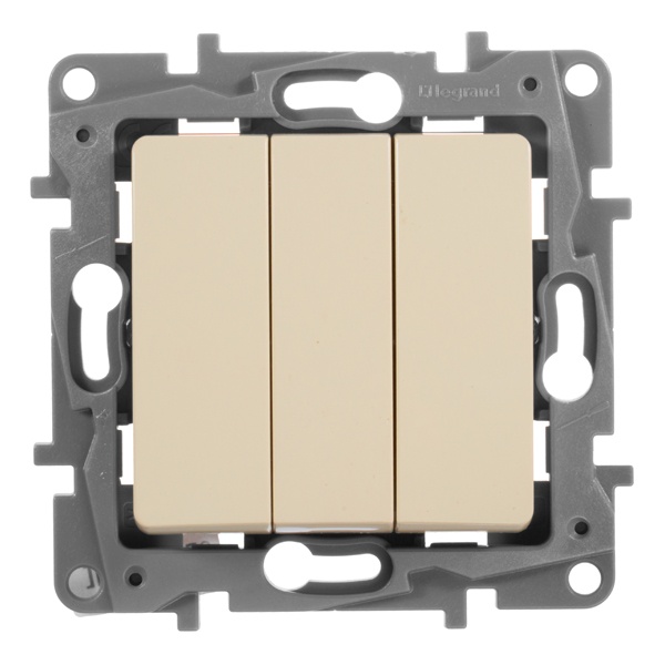 Legrand Etika выключатель 3 клавишный слоновая кость