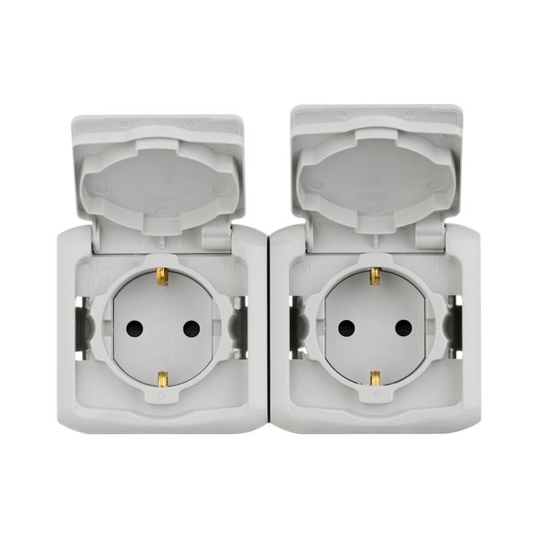 legrand quteo ip-44 розетка 2-я с заземлением с крышкой (со шторками) серая