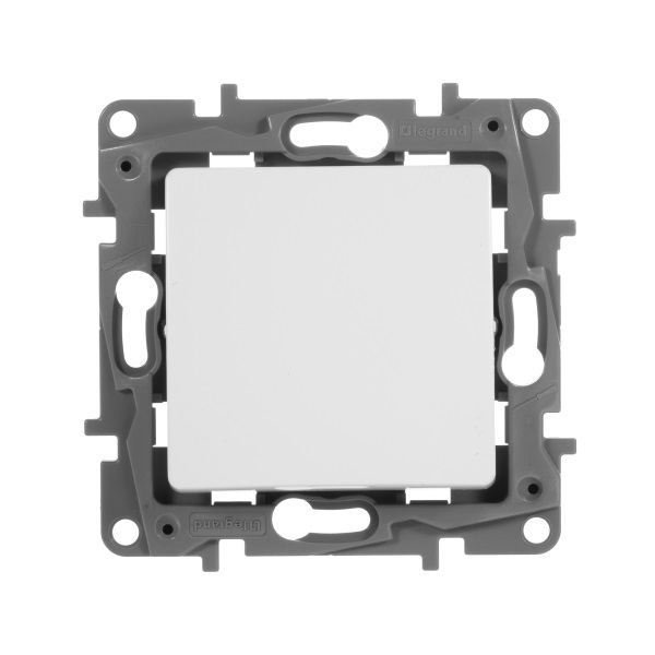 legrand etika переключатель 1 клавишный белый