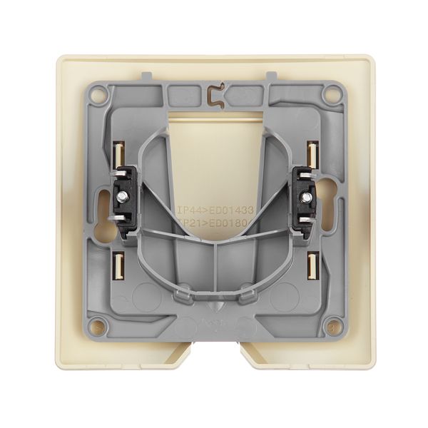 legrand etika вывод кабеля ip 44 слоновая кость (поставляется с рамкой,установка в многопостовой комбинации невозможно!)