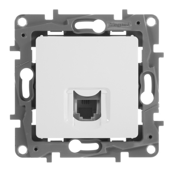 Legrand Etika розетка компьютерная 1-я RJ-45 UTP 8 контактов 1 выход 5 кат. белая