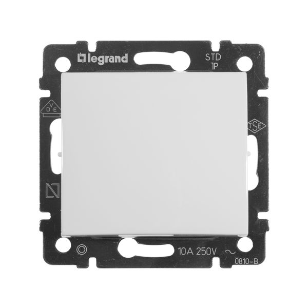 legrand valena выключатель 1 клавишный без фиксации(кнопка) белый