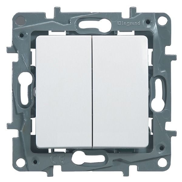 Legrand Etika переключатель 2 клавишный белый