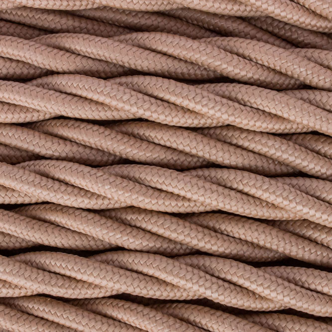 Informatsionnyy-kabel-UTP-kapuchino