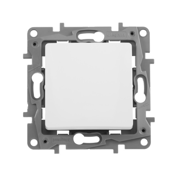 legrand etika выключатель 1 клавишный белый