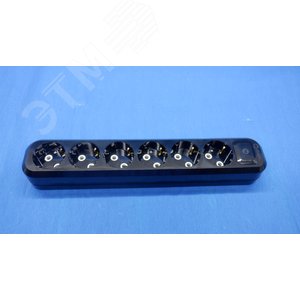 Колодка 6-я с заземлением черная MGP2181 Makel