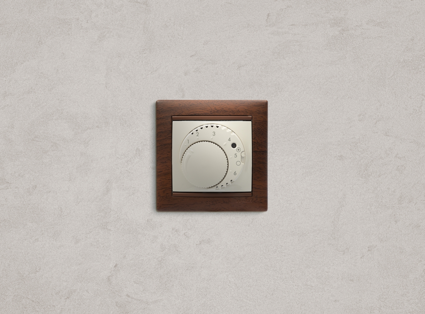 legrand valena термостат для тепл полов с датчиком 10 а слоновая кость