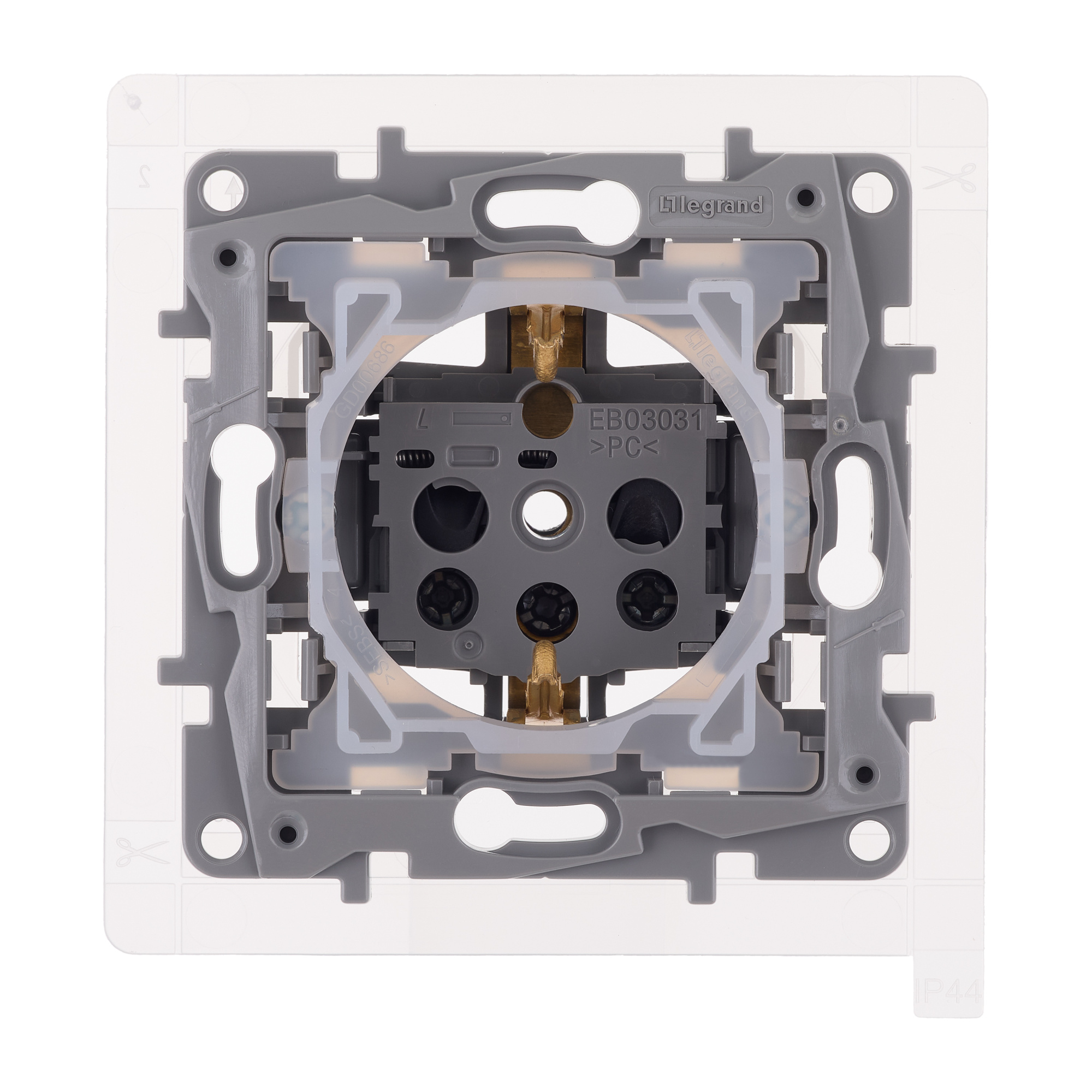 legrand etika розетка 1-я с заземлением с крышкой со шторками ip44 слоновая кость